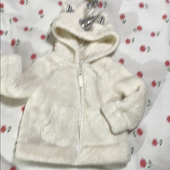 Creamy faux fur unicorn hoodie/coat w/silver wings - Picture 3 of 16